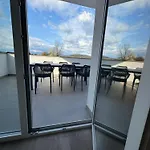 Apartma House